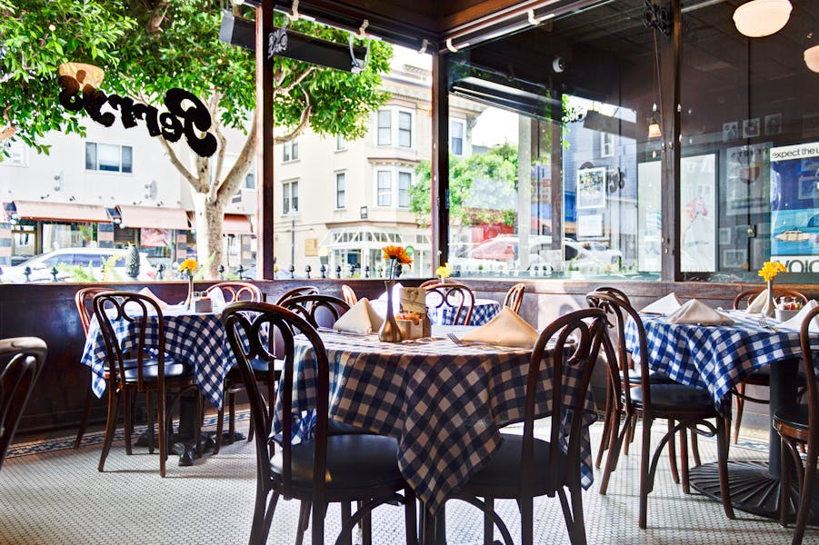 Union Street Hours + Location Perry's San Francisco